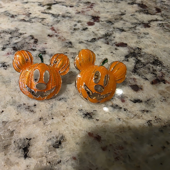 BaubleBar Other - BaubleBar Orange Pumpkin Earrings
